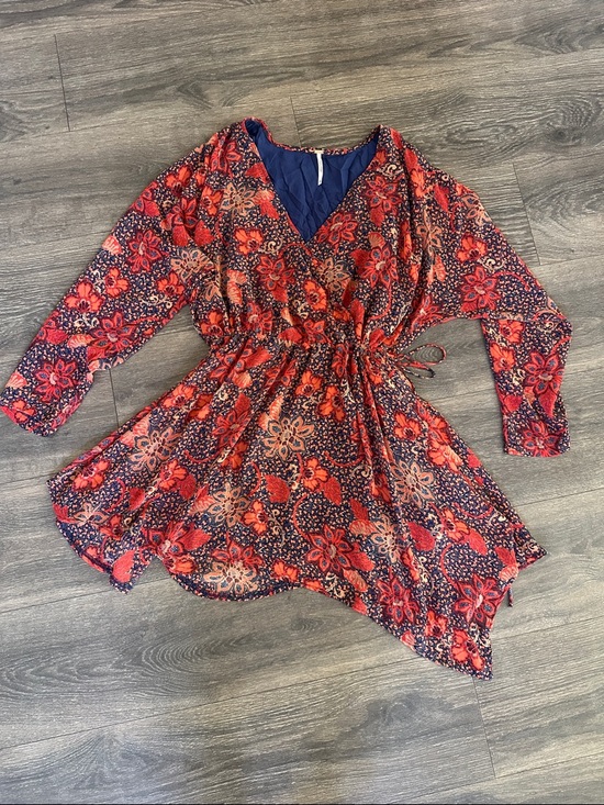 Free People Dresses & Skirts - Free People Floral Boho Mini Dress Wrap Style XS